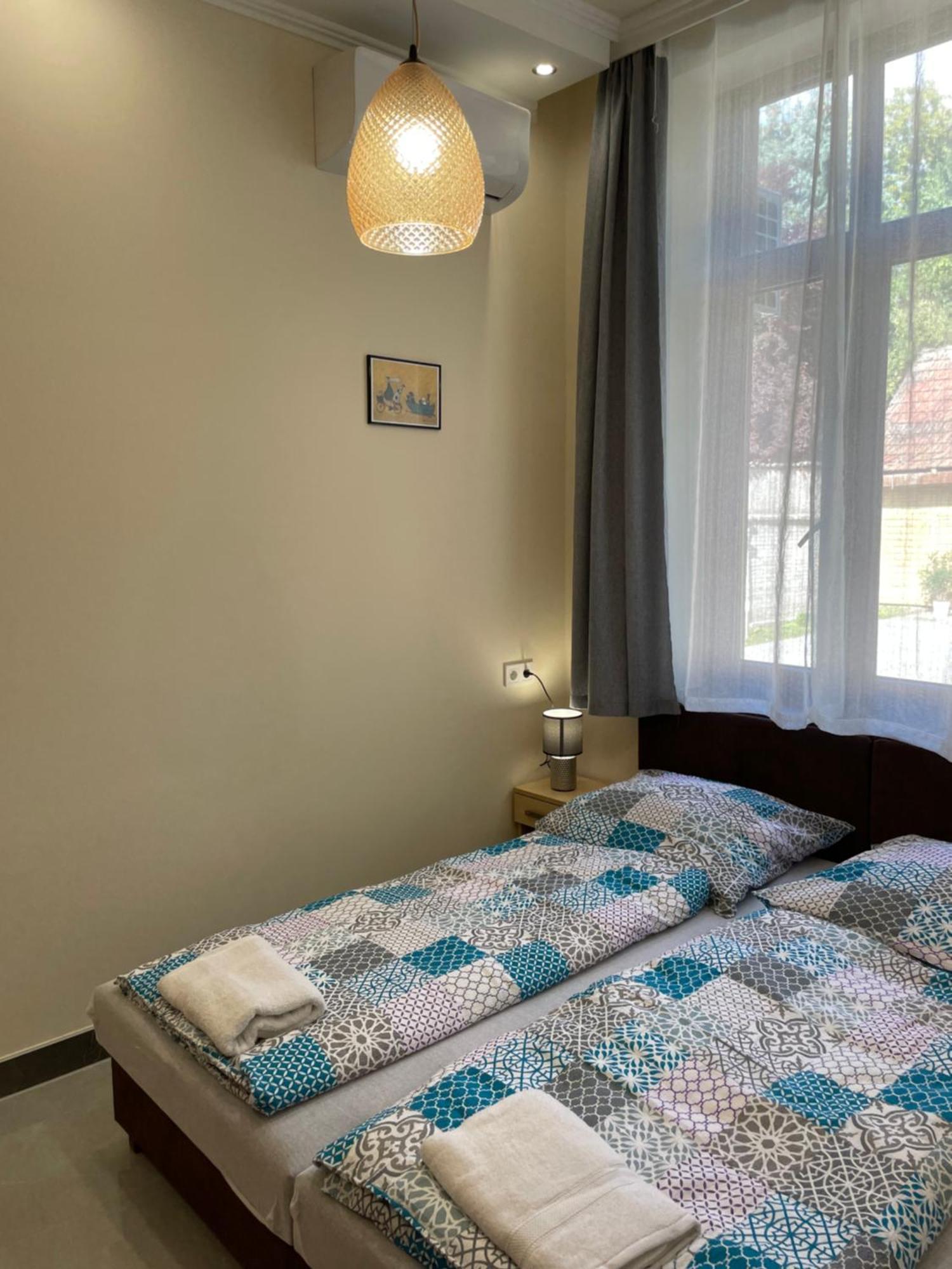 Kovacs Apartmanhaz Kiskunhalas Bilik gambar